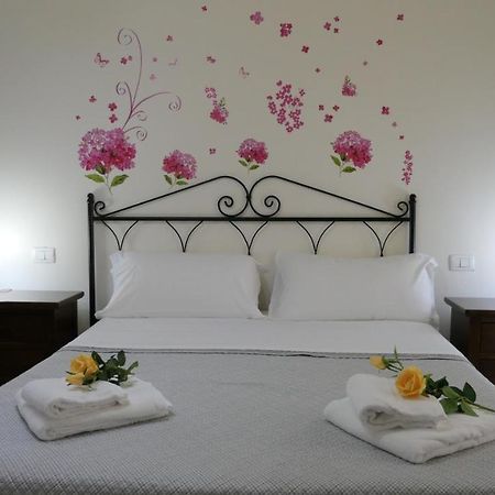 B&B Dimora Cirillo Neapel Exterior foto