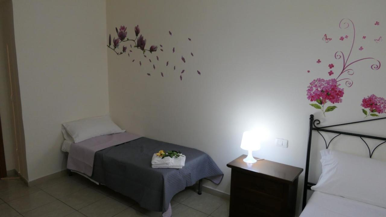 B&B Dimora Cirillo Neapel Exterior foto